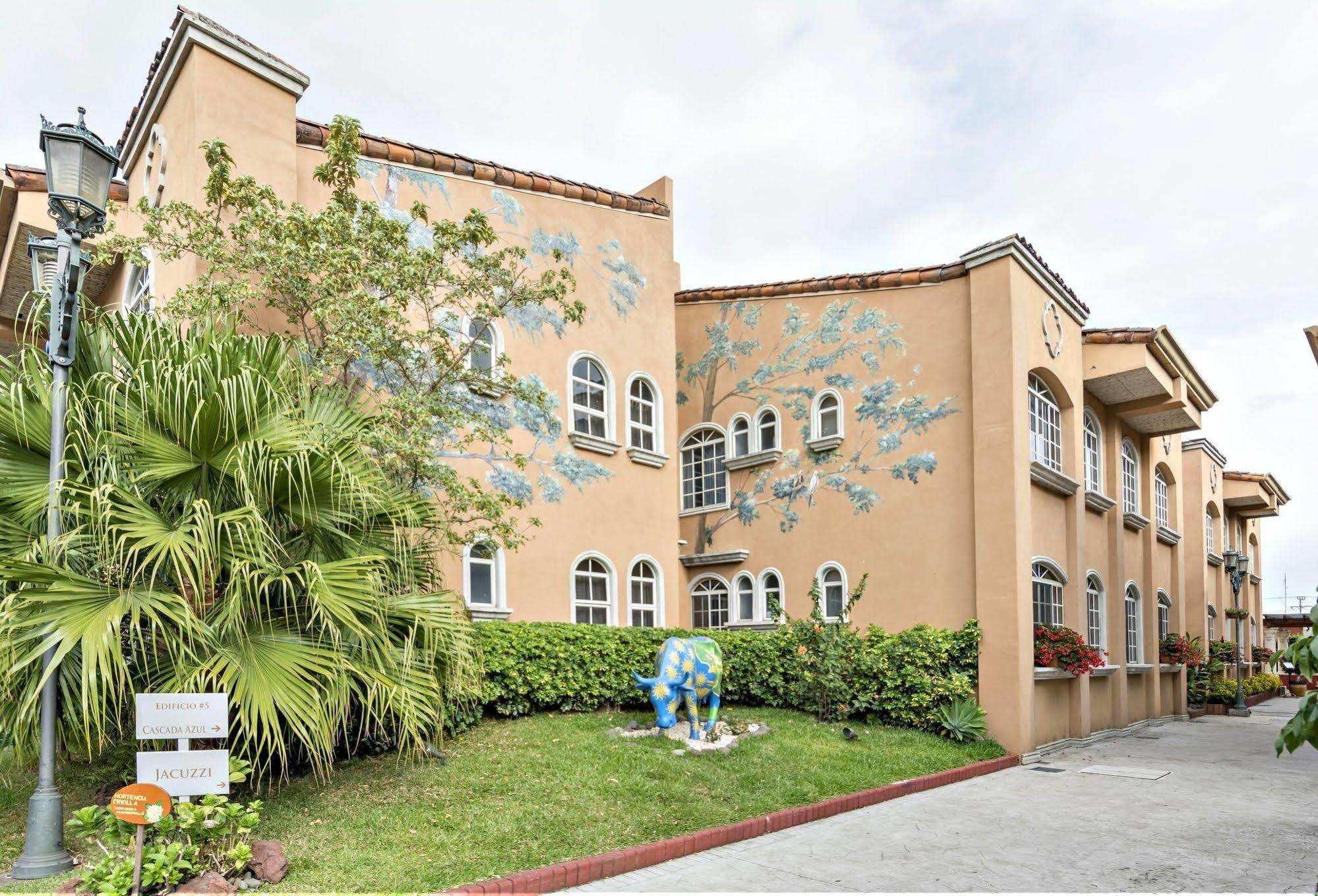 Casa Conde & Hotel San José